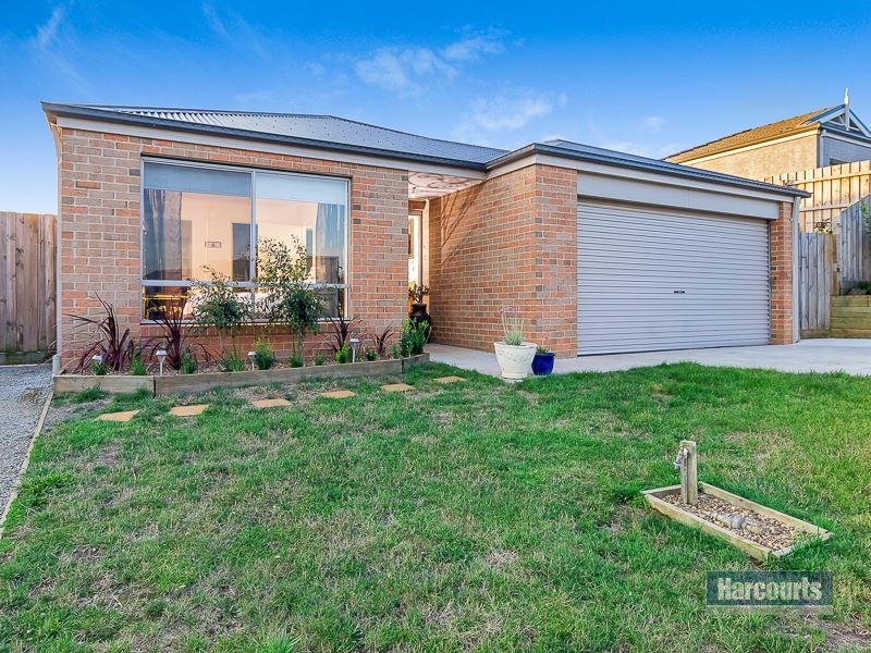 15 Skipton Street, Drouin VIC 3818