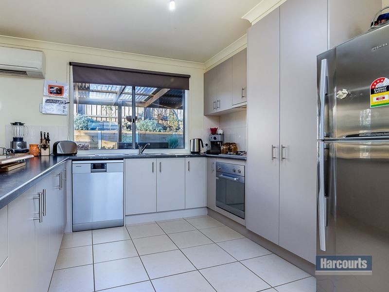 15 Skipton Street, Drouin VIC 3818