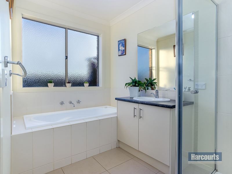 15 Skipton Street, Drouin VIC 3818