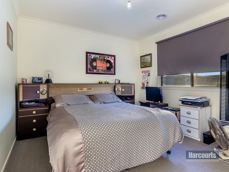 15 Skipton Street, Drouin VIC 3818