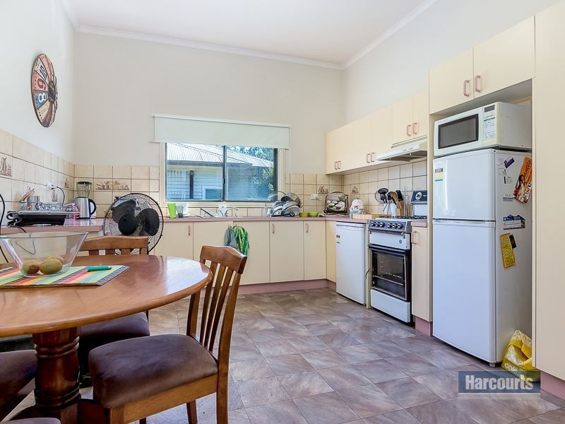 12 Hopetoun Road, Drouin VIC 3818