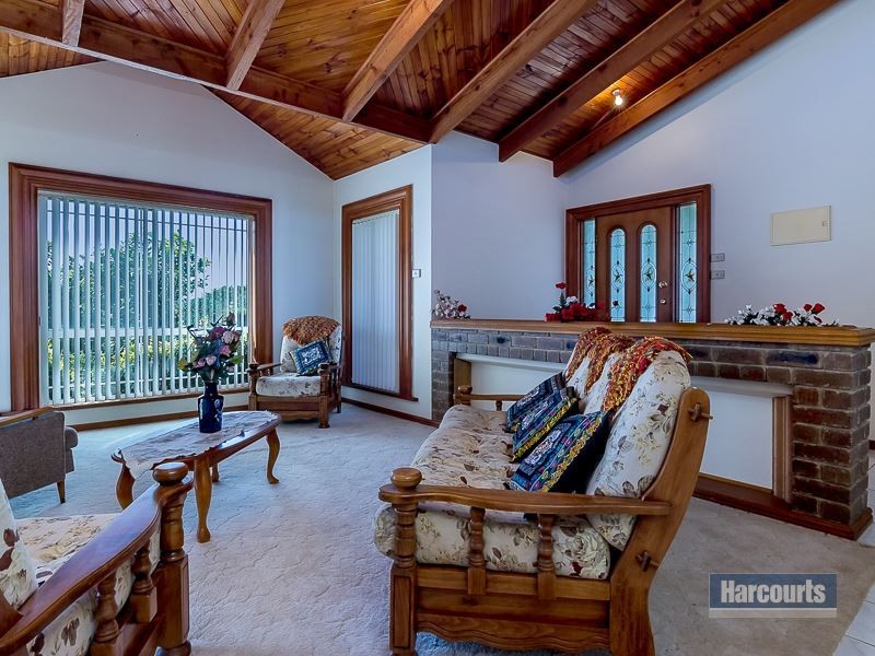 4 Quentin Court, Drouin VIC 3818