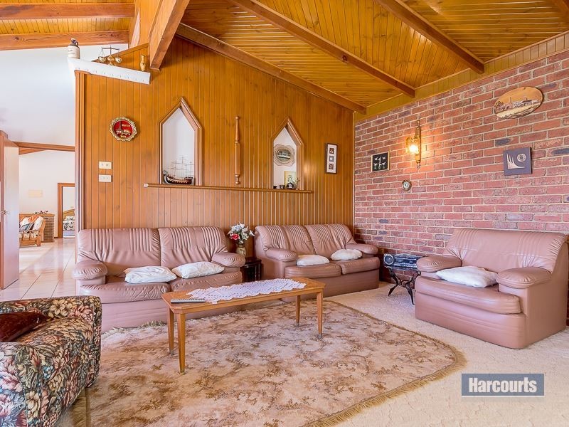 4 Quentin Court, Drouin VIC 3818