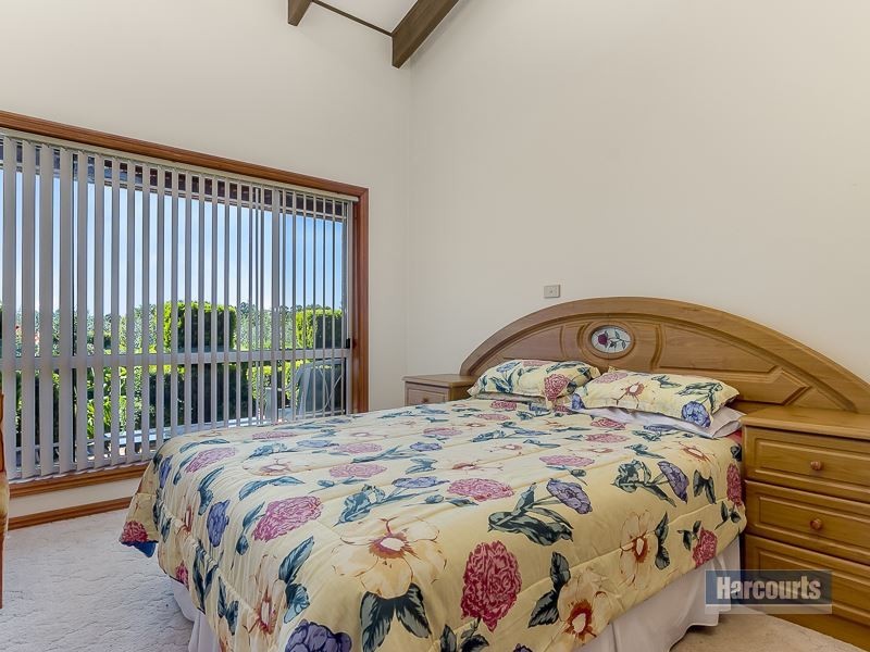 4 Quentin Court, Drouin VIC 3818