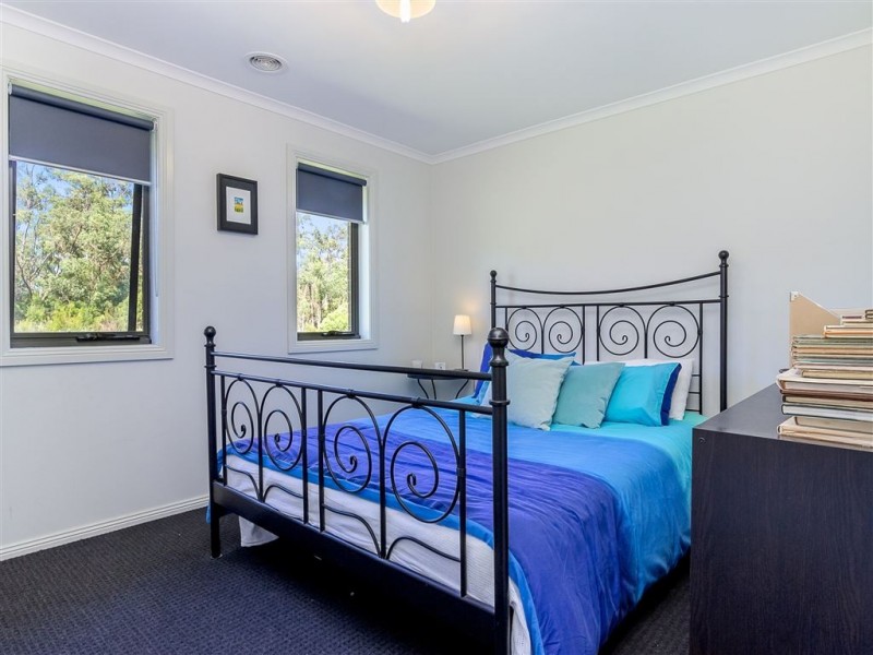 20 Holland Street, Drouin VIC 3818