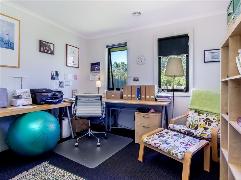 20 Holland Street, Drouin VIC 3818