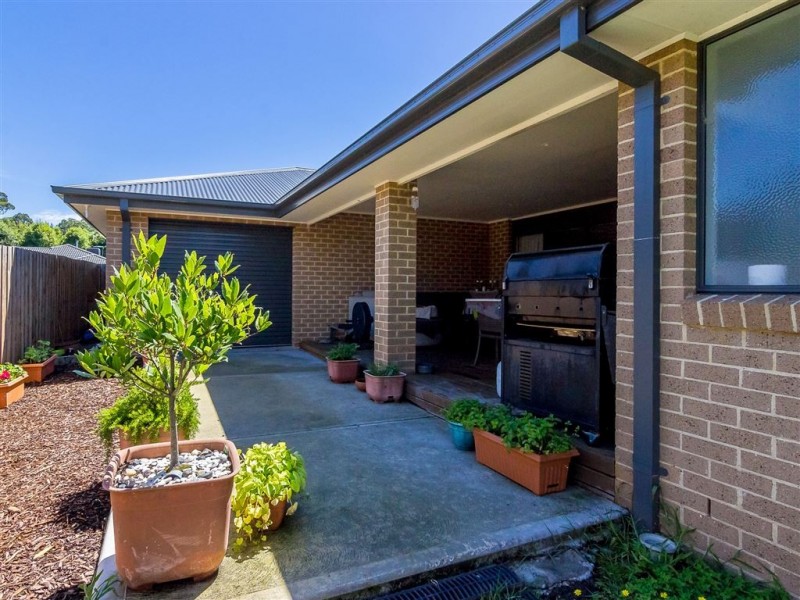20 Holland Street, Drouin VIC 3818