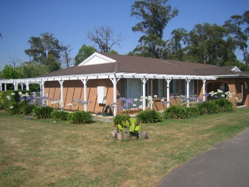 12a Arnup Crescent, Drouin VIC 3818