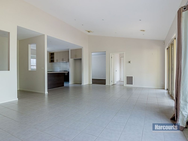 26 Palm Square, Drouin VIC 3818
