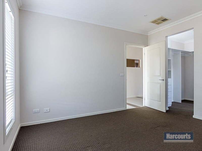 26 Palm Square, Drouin VIC 3818