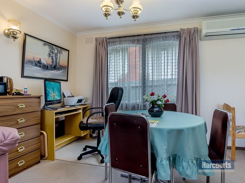 4/6 Bank Place, Drouin VIC 3818