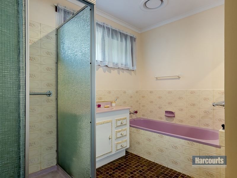 4/6 Bank Place, Drouin VIC 3818