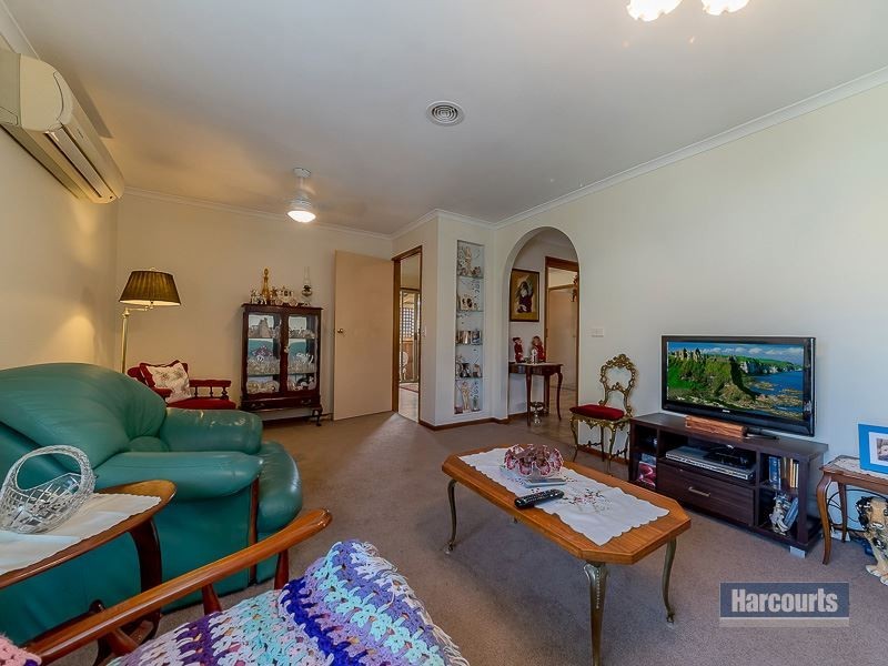 14 Helen Street, Drouin VIC 3818