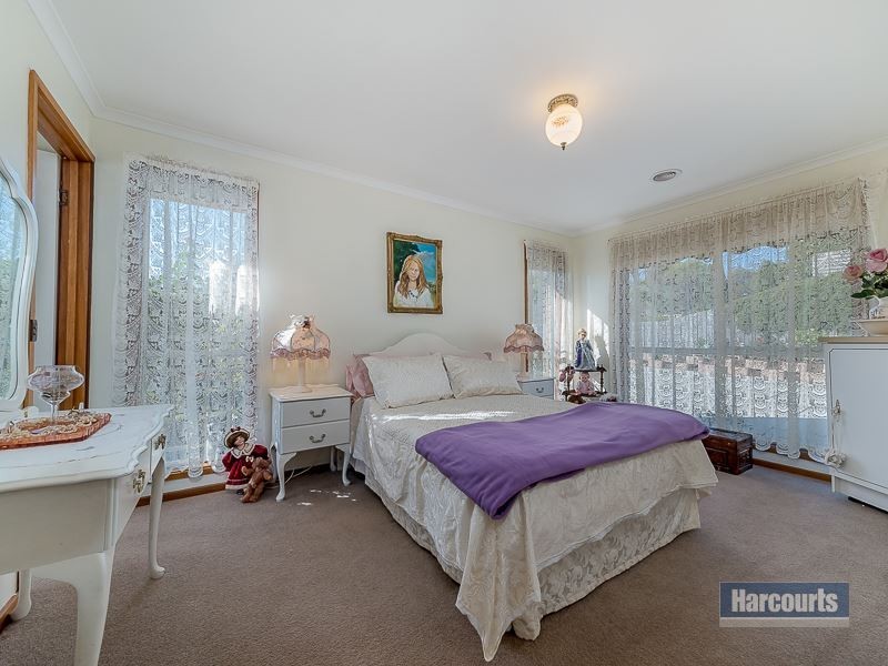 14 Helen Street, Drouin VIC 3818