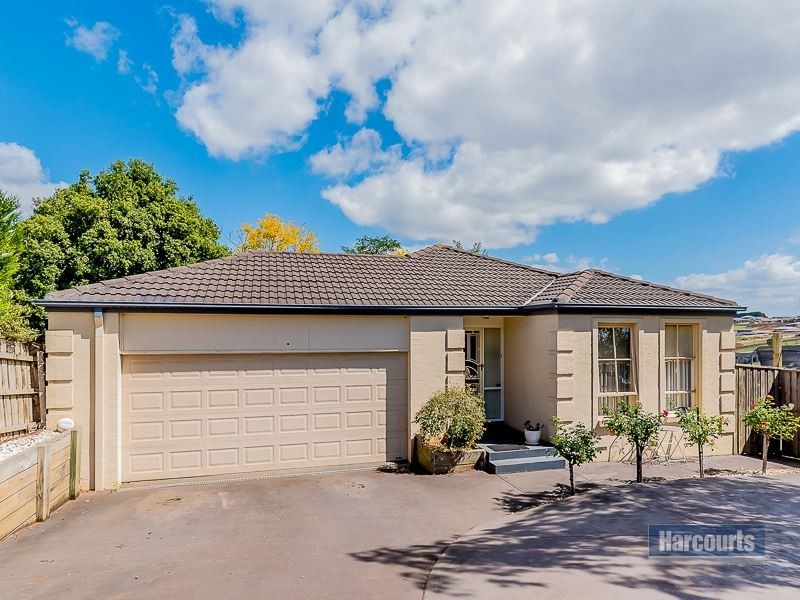 2 Outlook Drive, Drouin VIC 3818