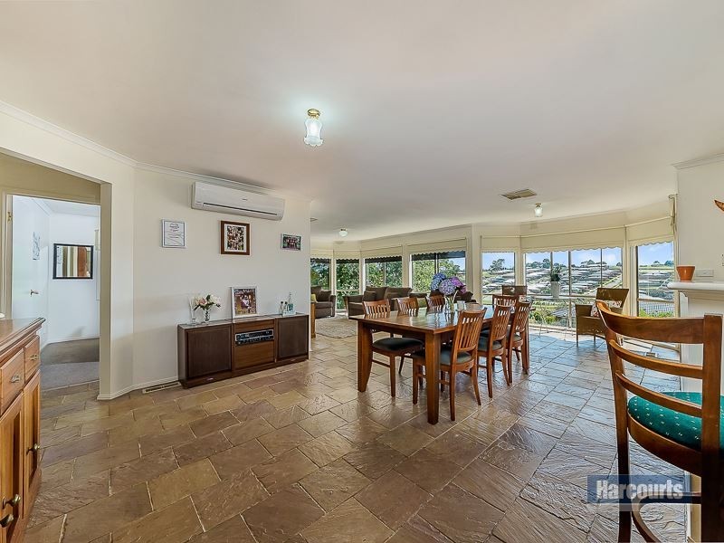 2 Outlook Drive, Drouin VIC 3818