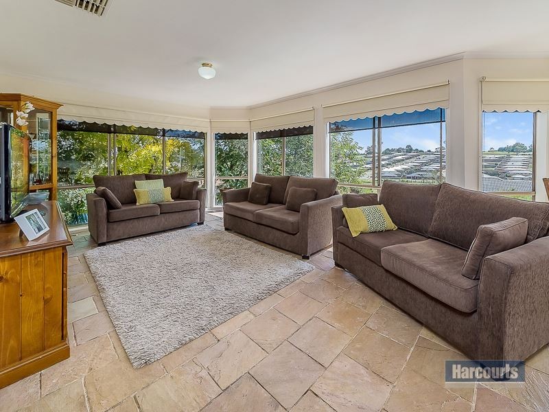 2 Outlook Drive, Drouin VIC 3818