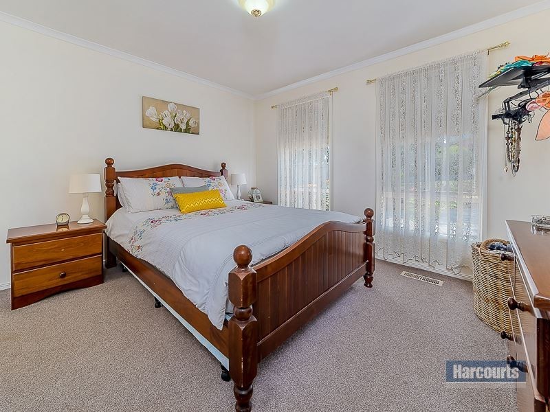 2 Outlook Drive, Drouin VIC 3818