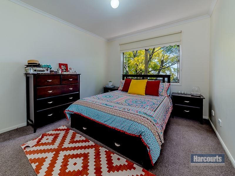 2 Outlook Drive, Drouin VIC 3818