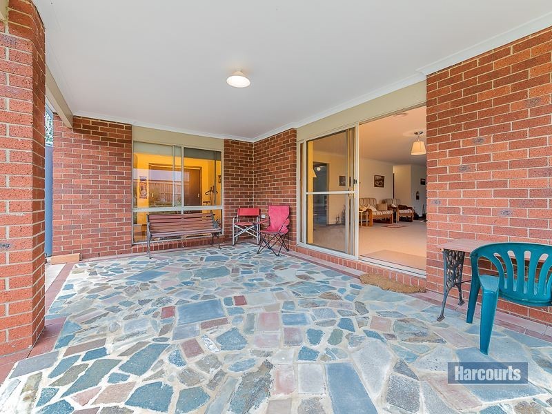 6 Penfold Place, Drouin VIC 3818