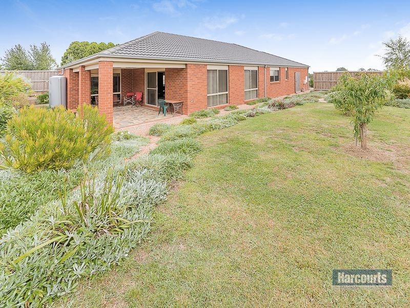 6 Penfold Place, Drouin VIC 3818
