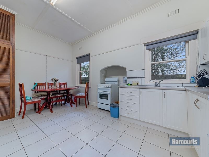 8 Lampards Road, Drouin VIC 3818