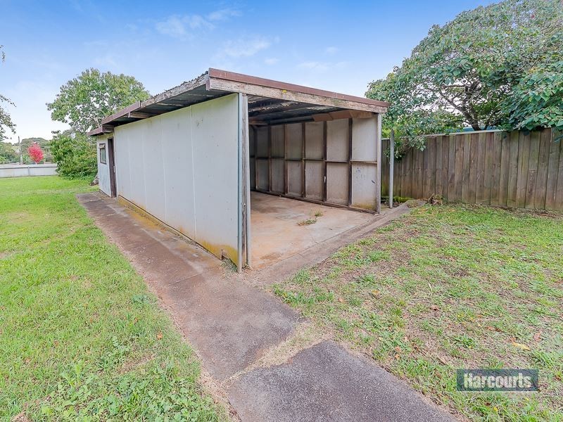 8 Lampards Road, Drouin VIC 3818