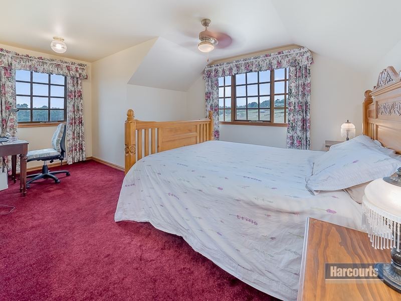 911 Princes Way, Drouin VIC 3818