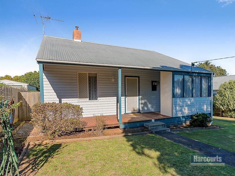 14 Church Street, Drouin VIC 3818