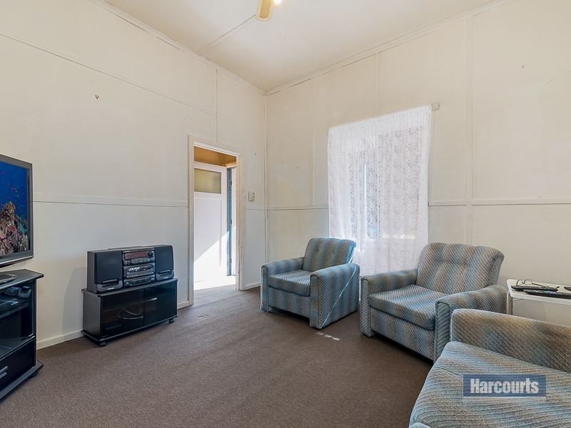 14 Church Street, Drouin VIC 3818