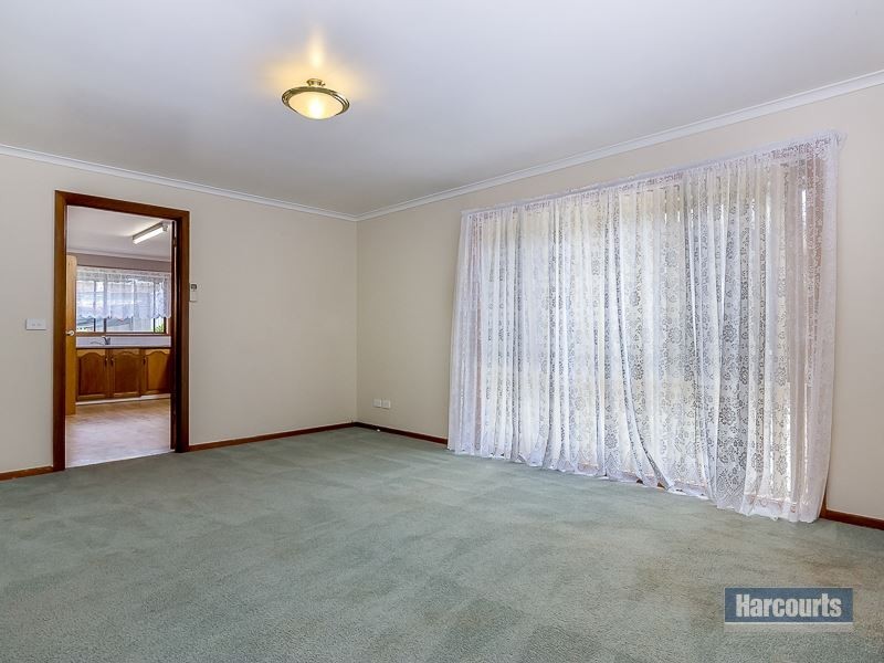 1/3 Longwarry Road, Drouin VIC 3818