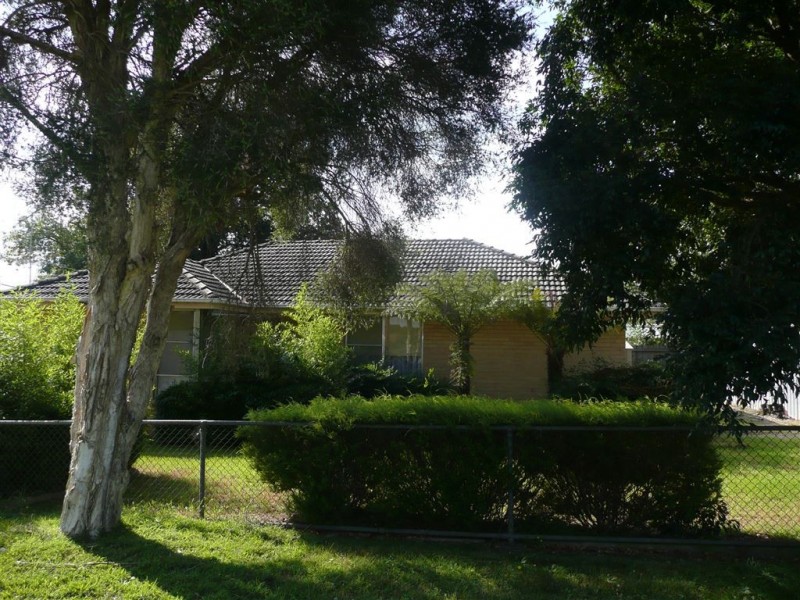 525 Main Neerim Road, Drouin West VIC 3818