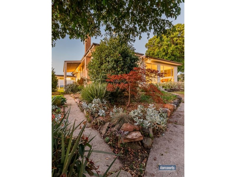 44 Newland Road, Longwarry VIC 3816