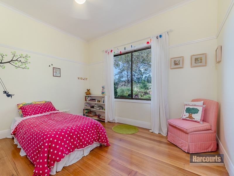 44 Newland Road, Longwarry VIC 3816