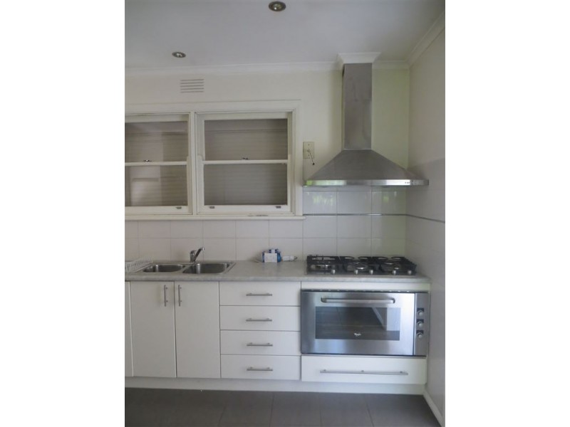 74 Church Street, Drouin VIC 3818