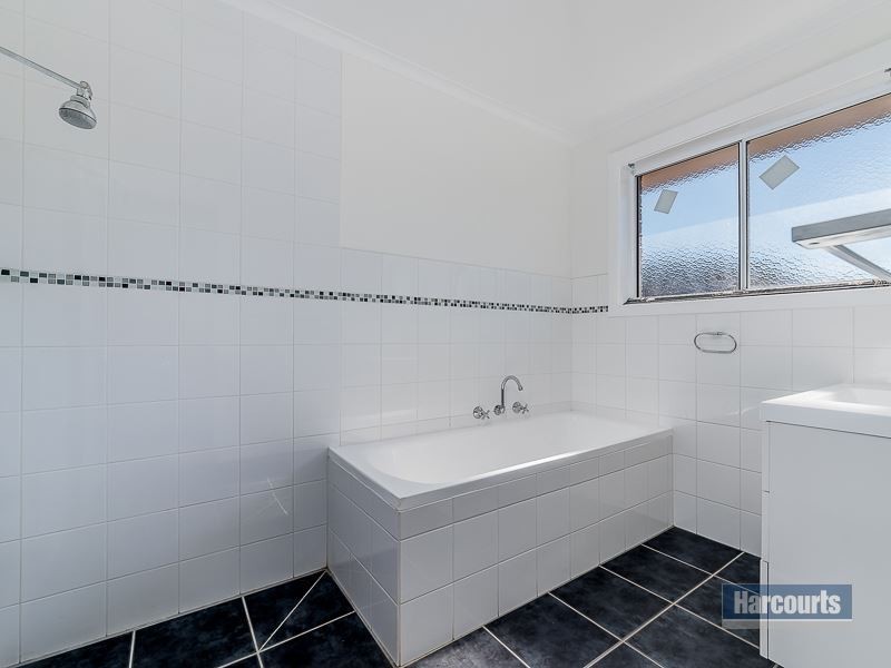 293 Princes Way, Drouin VIC 3818