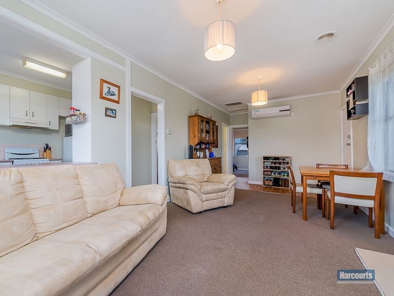 12 Bertram Street, Drouin VIC 3818