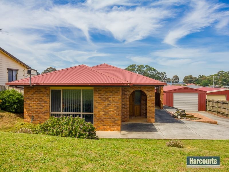 16 Wade Street, Drouin VIC 3818