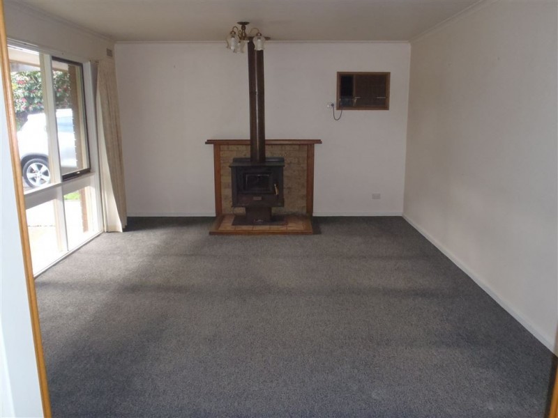 55 Gardner and Holman Road, Drouin VIC 3818