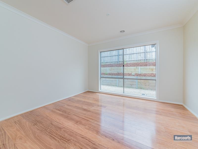 15 Ajax Street, Drouin VIC 3818