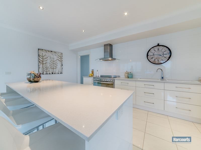 21 Jackson Drive, Drouin VIC 3818