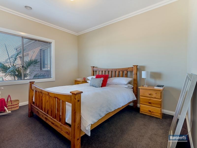 26 Skipton Street, Drouin VIC 3818