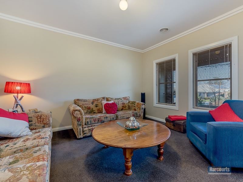 26 Skipton Street, Drouin VIC 3818