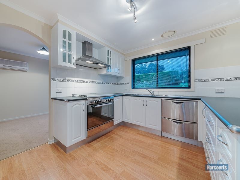 7 Simper Court, Drouin VIC 3818