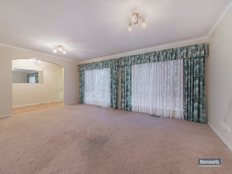 7 Simper Court, Drouin VIC 3818
