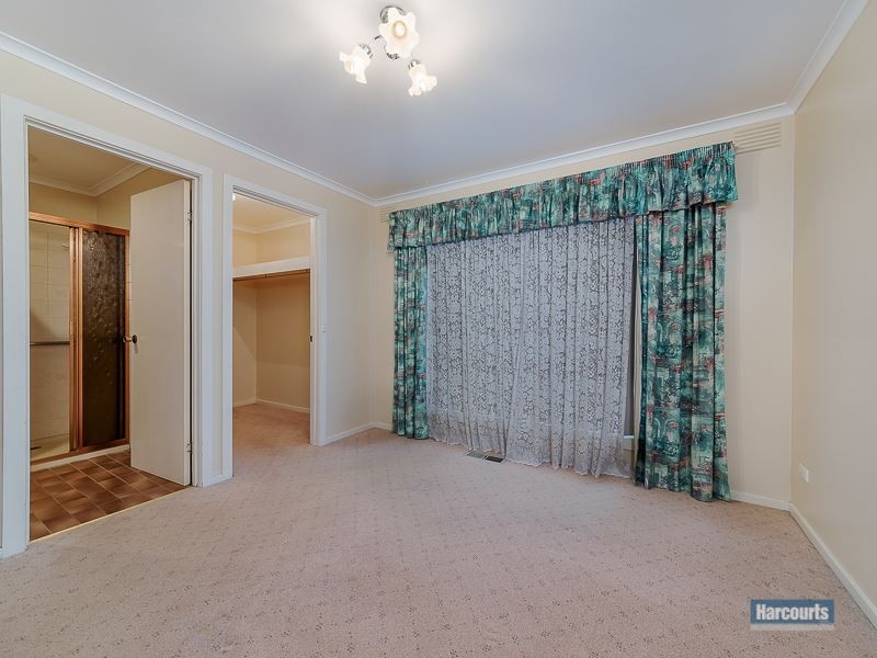 7 Simper Court, Drouin VIC 3818