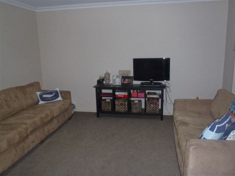 18 Skipton Street, Drouin VIC 3818