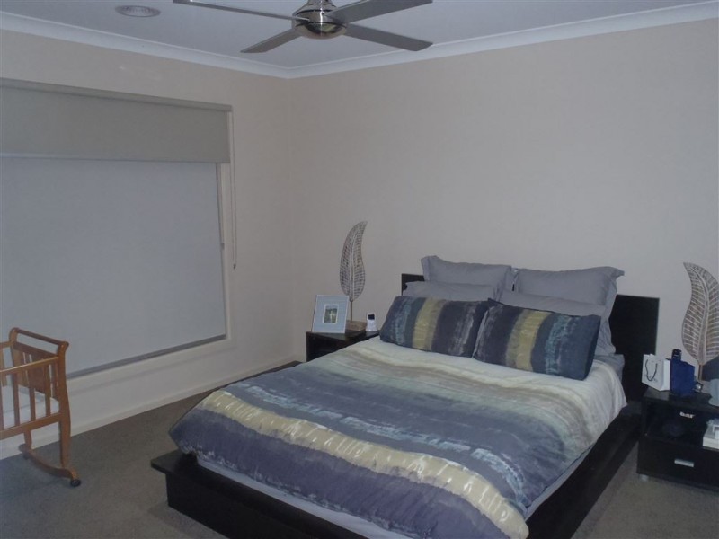 18 Skipton Street, Drouin VIC 3818