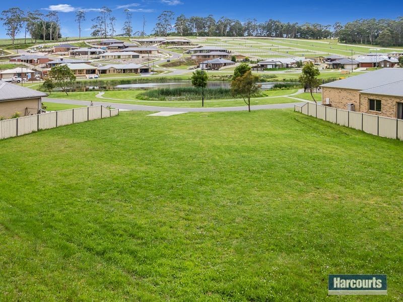 2 Spring Place, Drouin VIC 3818