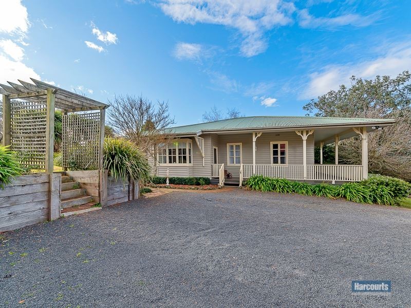4 James Court, Drouin VIC 3818